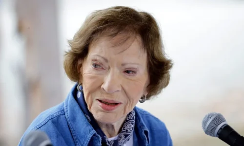 230530125207-rosalynn-carter-2015-file