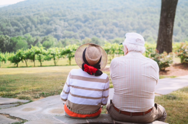 senior-living-1024×678 senior-living-1024x678